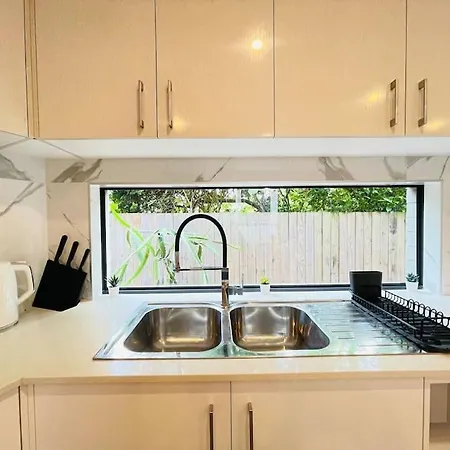 Modern 2 Bedrooms House Close To Qeii Hospital & Grifith Uni Brisbane Exterior photo